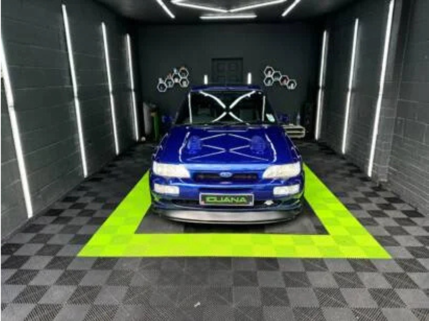 Ford Escort Coshworth polishing